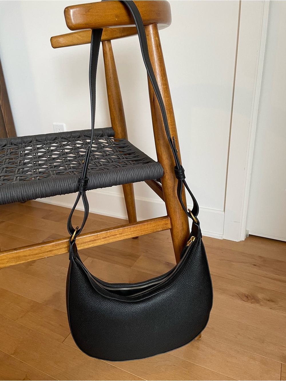 Black Half Moon Shaped Vegan Leather Shoulder Bag - RW&Co